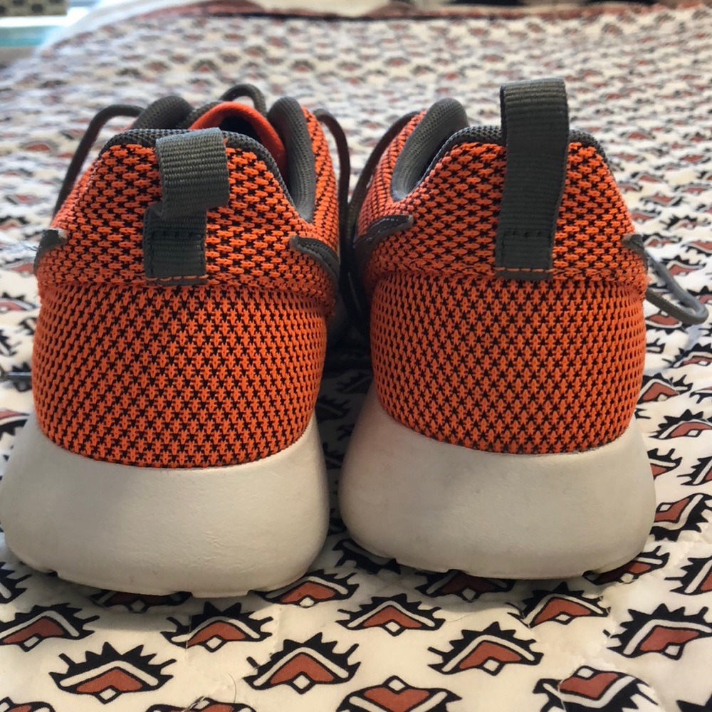 Nike Roches - Picture 2 of 3